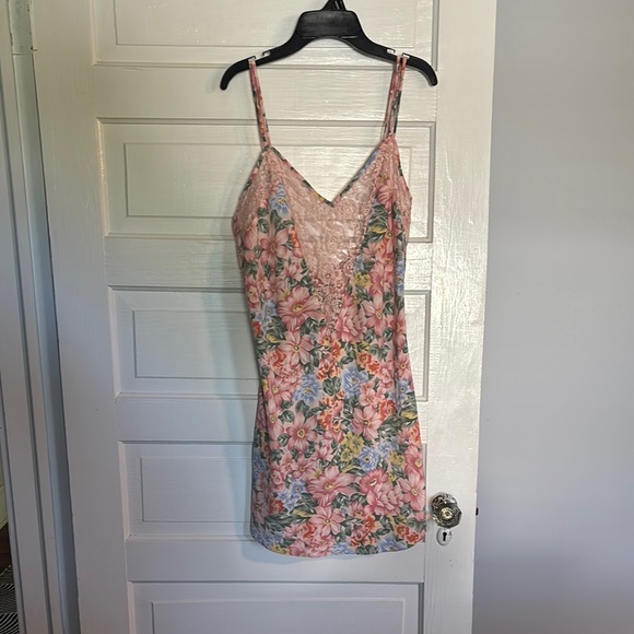 Victoria’s Secret Gold Label Pink and Green Floral Slip Dress - Picture 1 of 4